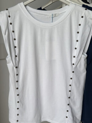 Cami tachas blanca