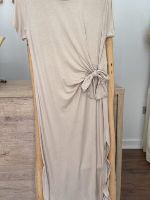 Vestido Nudo manga crudo