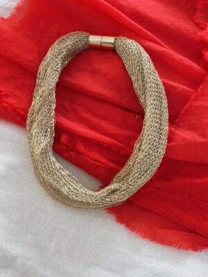 Choker hilo dorado
