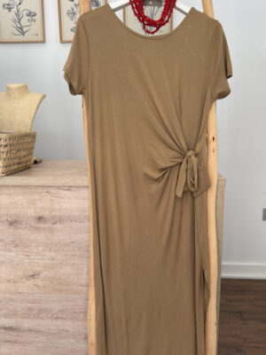 Vestido Manga nudo camel