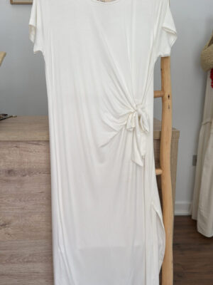 Vestido manga nudo blanco