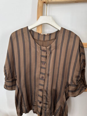 Blusa Sarah listas bronce